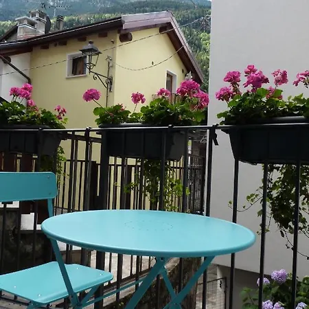 Apartment Cadelave