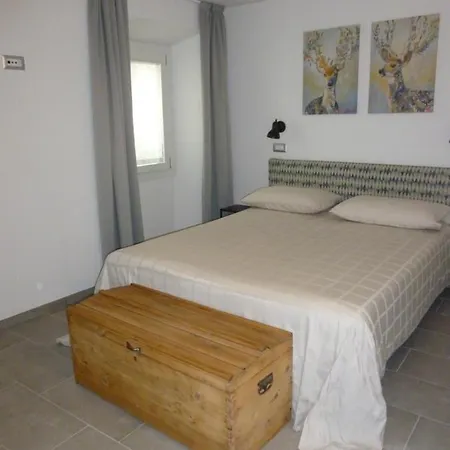 Cadelave Apartment Villa di Chiavenna